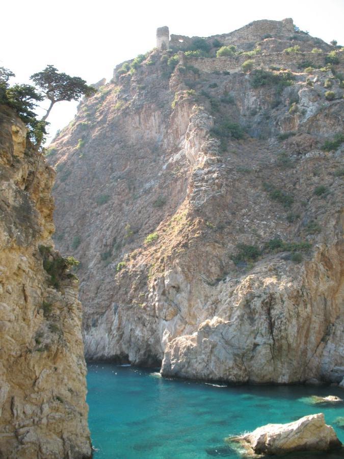 Zeytinada Pansiyon Ve Goezleme Guneykoy Kültér fotó